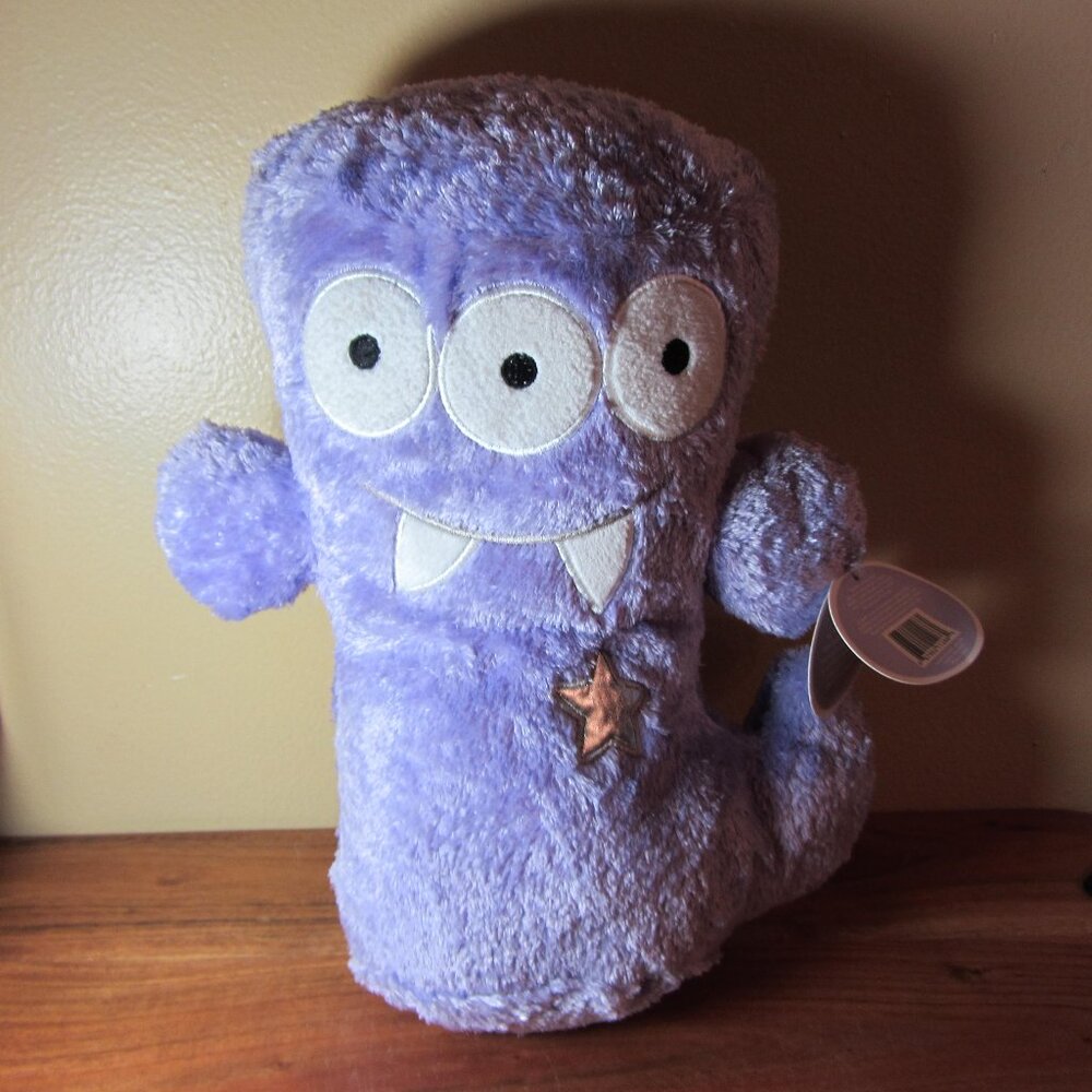 SALE* plush friends from afar alien 2009 animal adventure NWT retired (W4714)